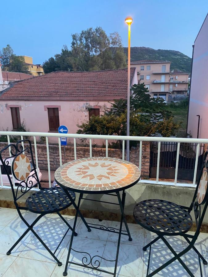 Appartamento Bilocale 4 Posti Bosa Exterior foto